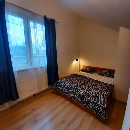 Apartman *